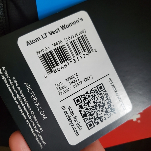 NWT Arc'teryx Atom Vest - Picture 3 of 6